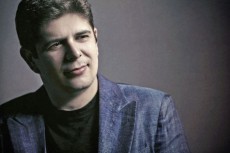 Javier Perianes to start multi-year Beethoven project with the Sidney Symphony