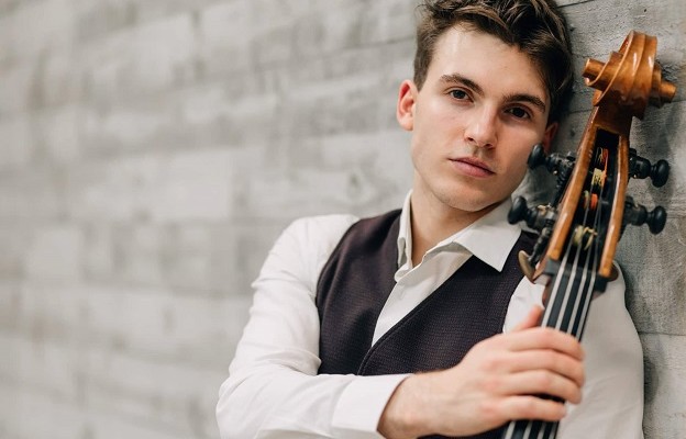 Double bass player Marc-André Teruel wins first ICMA Classeek Award