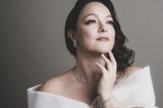 Keeping the voice light: the secret of soprano Eleonora Buratto