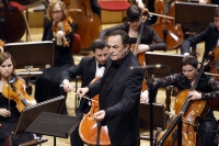 Charles Dutoit (c) Bruno Fidrych.jpg